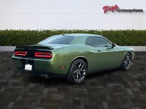 Used 2022 Dodge Challenger GT w/ Blacktop Package image 8