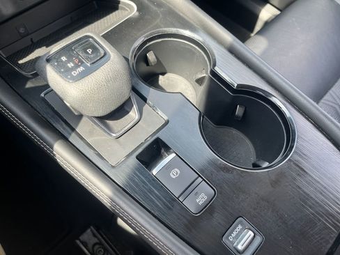 Used 2022 Nissan Rogue Platinum w/ Head-Up Display Package image 24