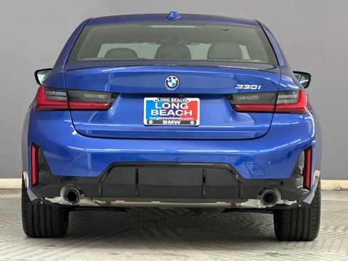 New 2026 BMW 330i Sedan w/ M Sport Package image 9