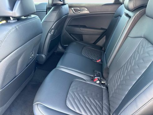 New 2026 Kia Sportage X-Line w/ X-Line Premium Package image 11