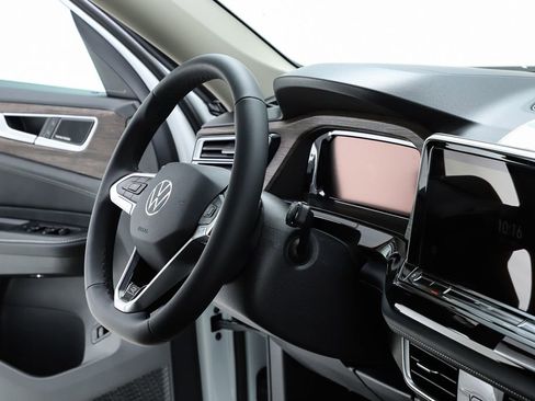 New 2026 Volkswagen Atlas SEL Premium R-Line image 74