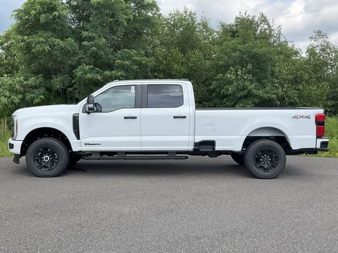 New 2025 Ford F250 XL w/ STX Appearance Package image 31