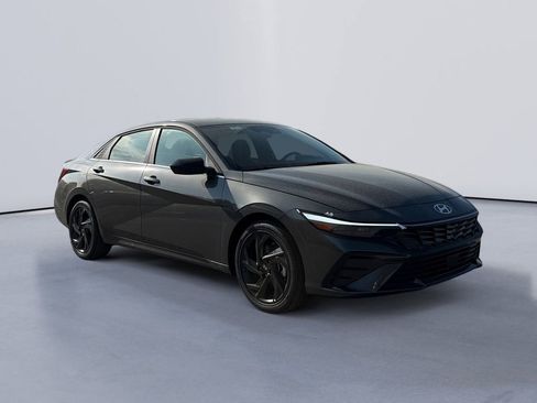 New 2026 Hyundai Elantra SEL Sport Premium FWD image 1