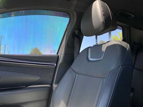 Used 2022 Hyundai Santa Cruz Limited image 24