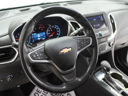 Used 2022 Chevrolet Equinox LT FWD image 7