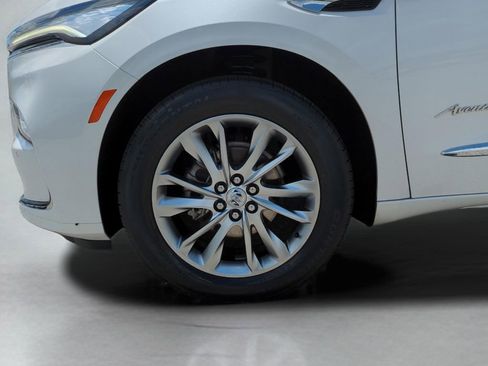 Used 2023 Buick Enclave Avenir w/ Avenir Technology Package FWD image 26
