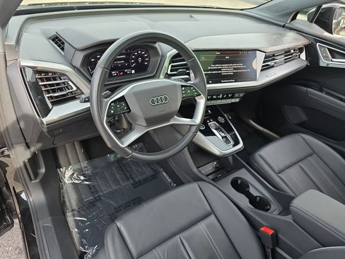 Used 2024 Audi Q4 e-tron Premium Plus w/ Premium Plus image 16