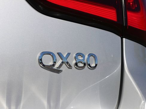 Used 2019 INFINITI QX80 Luxe w/ Proassist Package image 32