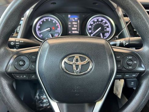 Certified 2018 Toyota Camry LE FWD image 22