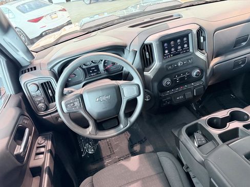 Used 2023 Chevrolet Silverado 1500 Custom Trail Boss w/ LPO, Dark Essentials Package AWD/4WD image 42