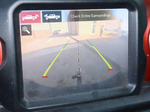 Used 2021 Jeep Gladiator Rubicon AWD/4WD image 7