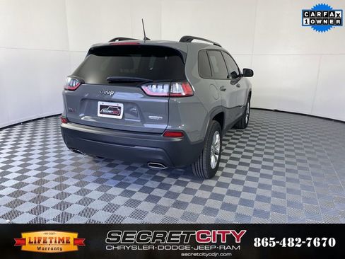 Used 2022 Jeep Cherokee Latitude Lux w/ Sun & Sound Group image 7