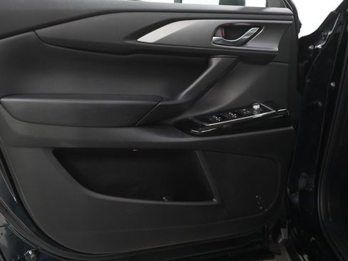 Used 2023 MAZDA CX-9 Touring image 19