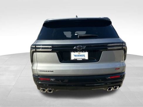 New 2026 Chevrolet Traverse RS image 4