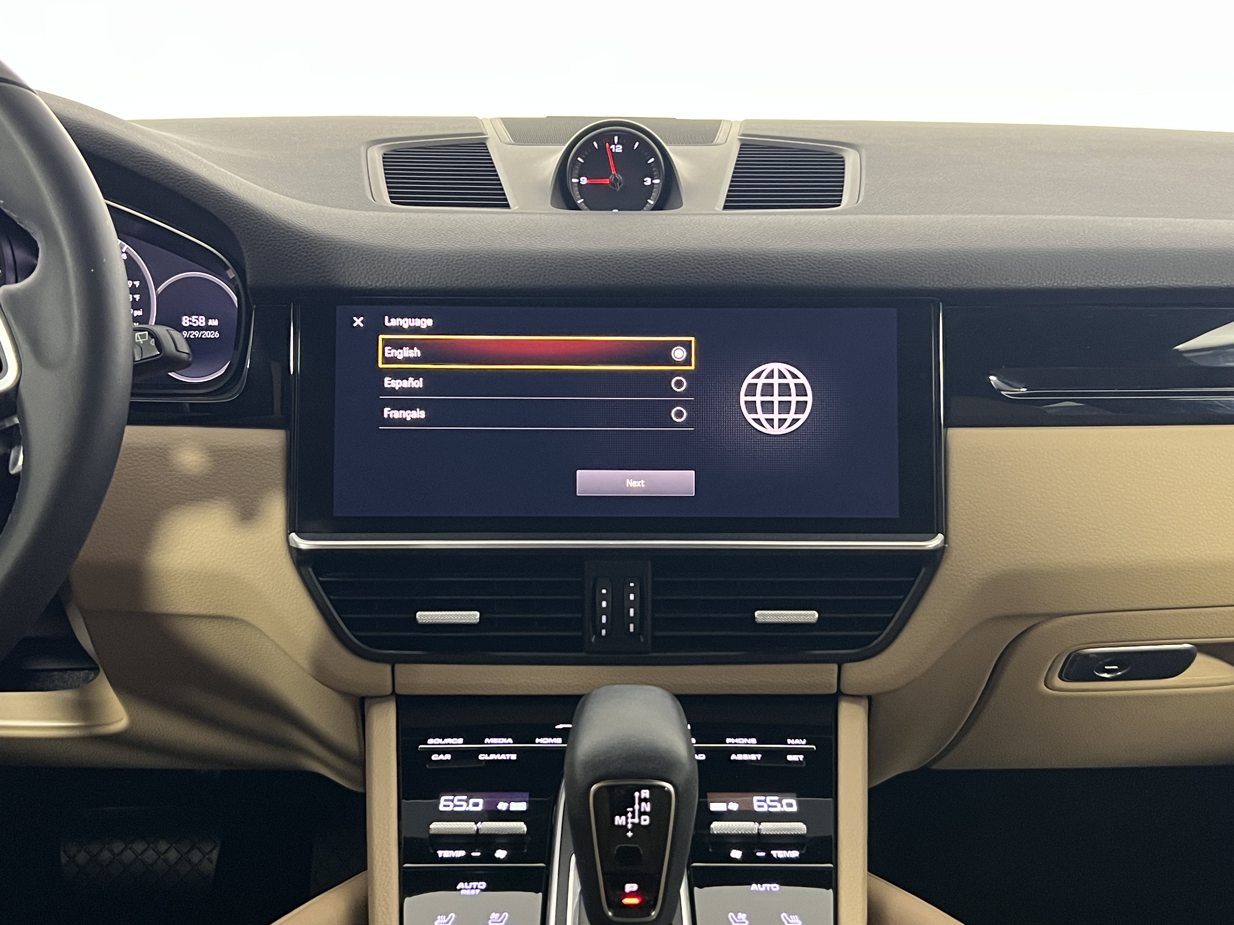 Certified 2023 Porsche Cayenne AWD/4WD image 19