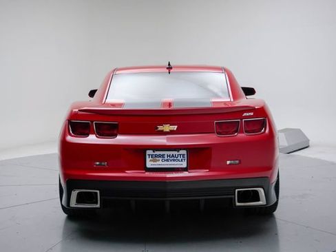 Used 2010 Chevrolet Camaro SS w/ LPO, Ground Effects Package RWD image 5