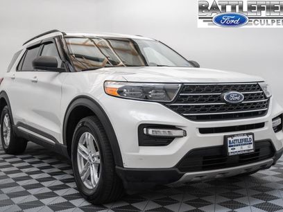 Certified 2023 Ford Explorer XLT w/ Equipment Group 202A