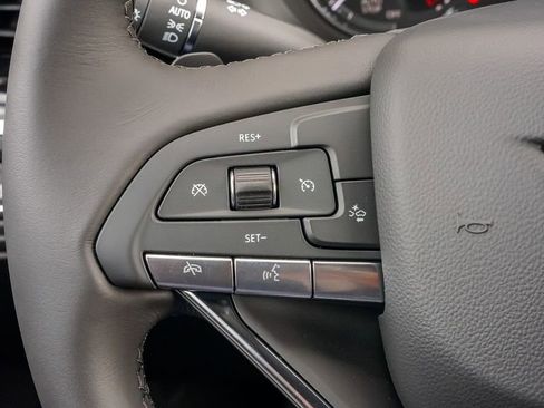 Certified 2025 Cadillac XT6 Luxury image 34