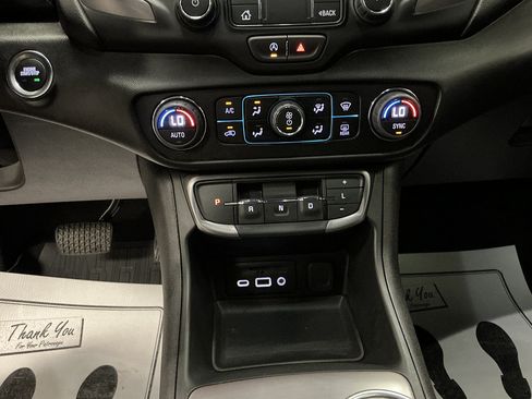 Used 2024 GMC Terrain AT4 w/ LPO, Floor Liner Package AWD/4WD image 16