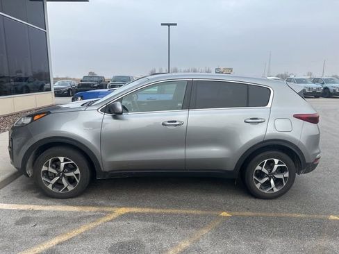 Used 2021 Kia Sportage LX image 5