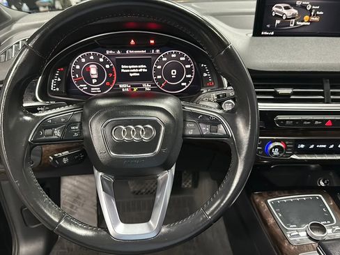 Used 2018 Audi Q7 3.0T Premium Plus w/ Premium Plus Package image 27