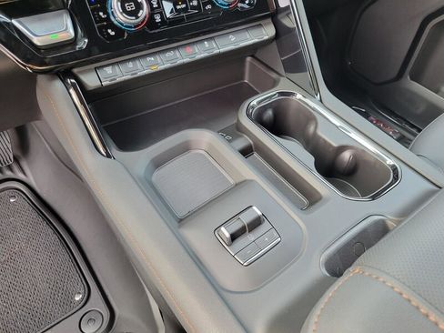 New 2026 GMC Sierra 2500 AT4 w/ AT4 Premium Plus Package image 19