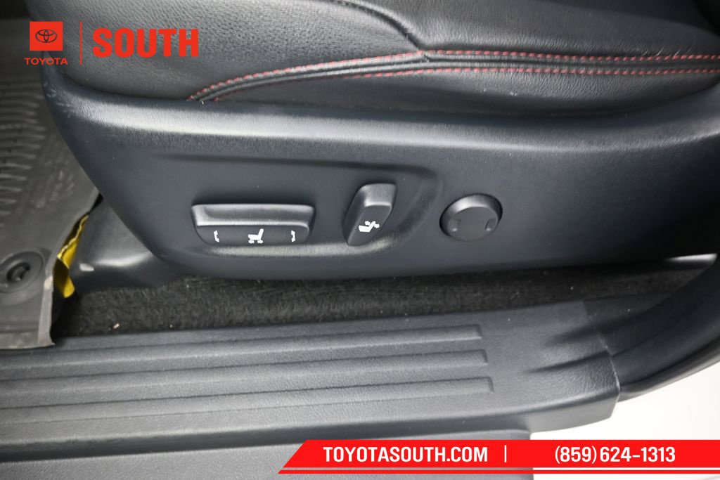 Used 2022 Toyota 4Runner TRD Off-Road Premium w/ Moonroof Package AWD/4WD image 21