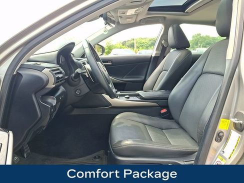 Used 2018 Lexus IS 300 AWD w/ Comfort Package image 2