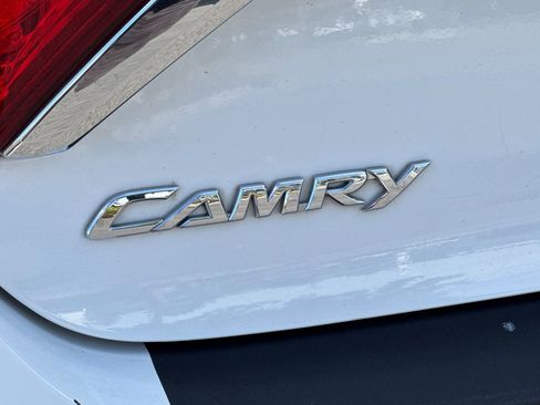 Used 2016 Toyota Camry LE FWD image 37