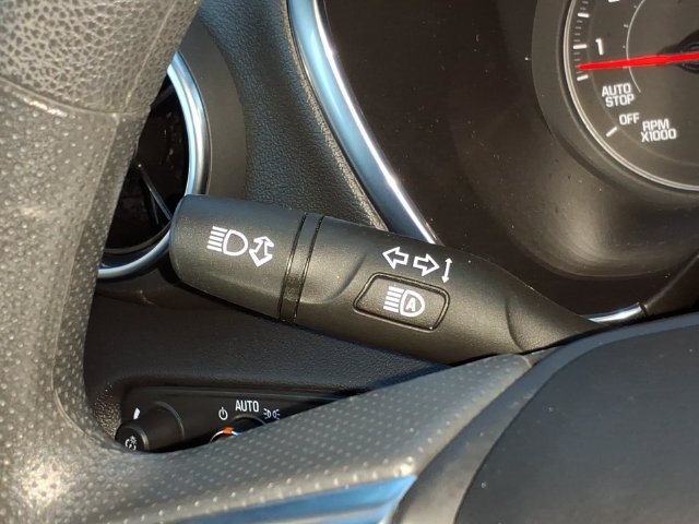 Used 2021 Chevrolet Blazer LT FWD image 29