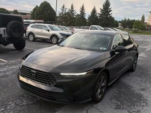 Used 2024 Honda Accord EX image 3