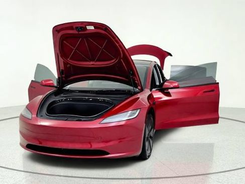 Used 2025 Tesla Model 3 RWD image 13