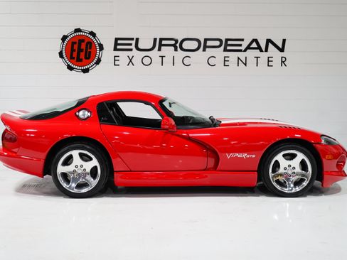 Used 2002 Dodge Viper GTS RWD image 6