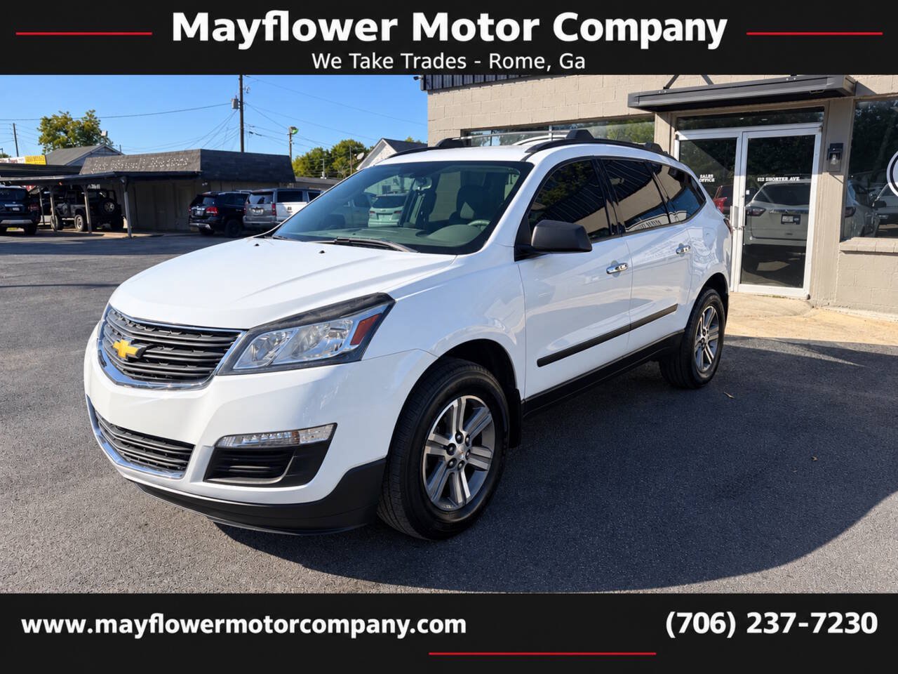 Used 2017 Chevrolet Traverse LS FWD image 1
