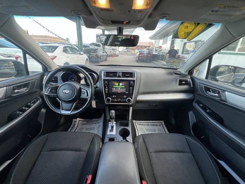 Used 2019 Subaru Outback 2.5i Premium AWD/4WD image 11