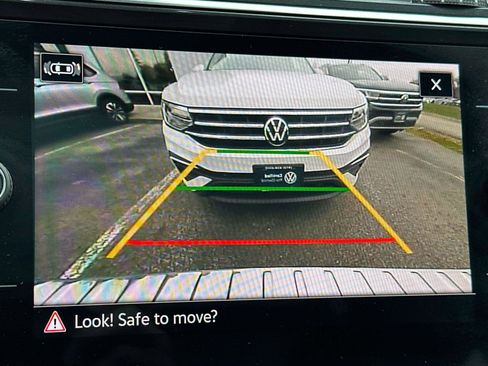 Certified 2023 Volkswagen Tiguan SE image 29