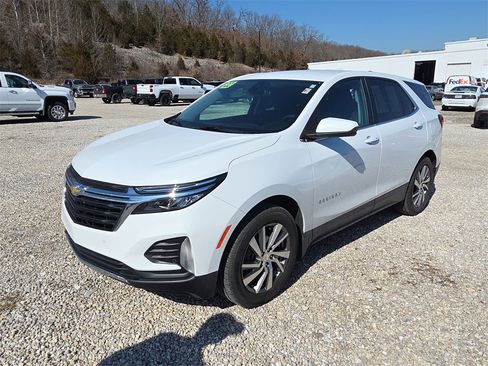 Used 2022 Chevrolet Equinox LT image 3
