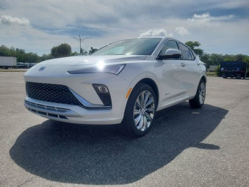 New 2026 Buick Envista Preferred FWD image 2