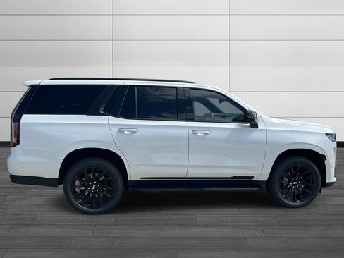 Certified 2023 Cadillac Escalade Premium Luxury AWD/4WD image 6