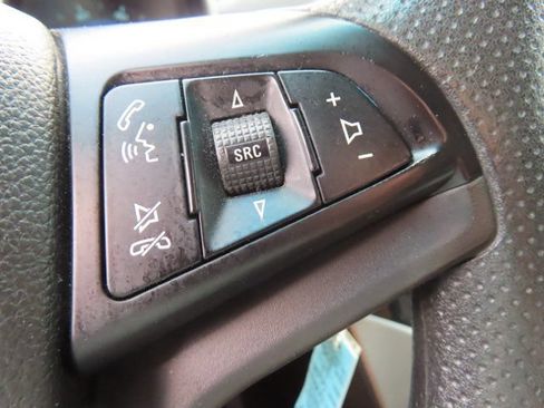 Used 2013 Chevrolet Cruze LS FWD image 26