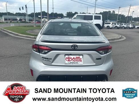 Used 2024 Toyota Corolla XSE FWD image 4