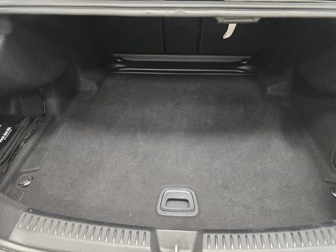 Used 2025 Mercedes-Benz E 350 Sedan image 32