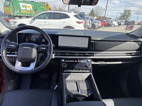 Used 2025 Hyundai Santa Fe XRT image 14