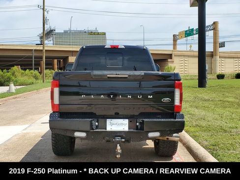 Used 2019 Ford F250 Platinum w/ Platinum Ultimate Package AWD/4WD image 11