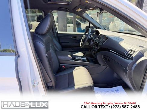 Used 2025 Honda Ridgeline Black Edition image 21