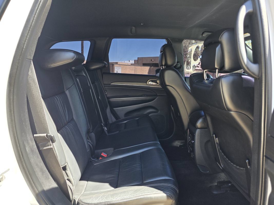 Used 2016 Jeep Grand Cherokee Limited AWD/4WD image 20