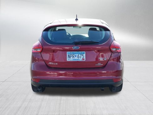 Used 2015 Ford Focus SE w/ SE Cold Weather Package image 6