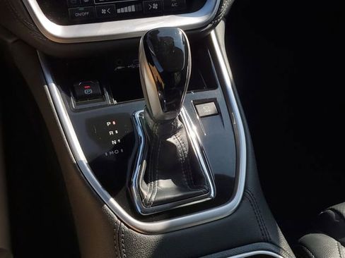 Used 2023 Subaru Outback Touring XT image 33