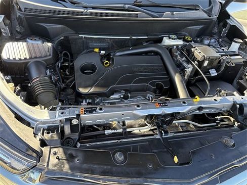 Used 2023 Chevrolet Equinox RS image 21