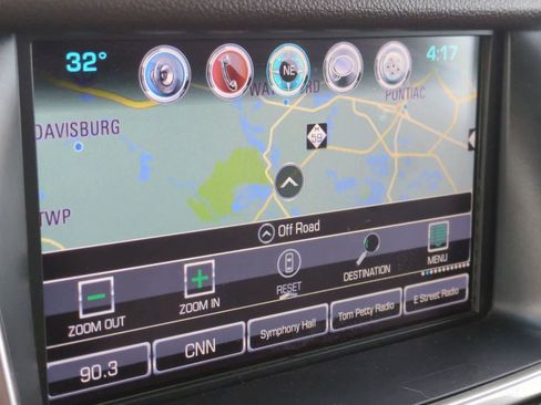 Used 2017 Chevrolet Suburban LT w/ LT Signature Package image 29